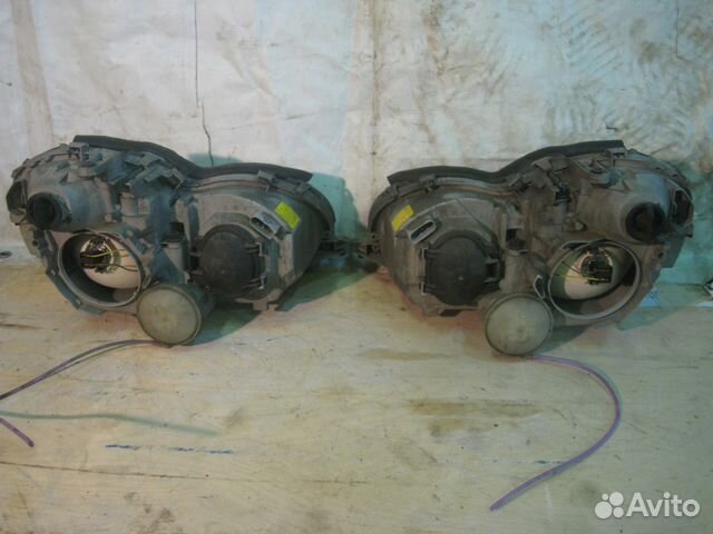 Фара передняя для Mercedes Benz W203 2000-2006 Фара передняя для Mercedes Benz W203 2000-2006
