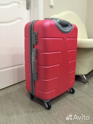 Чемодан на колесах Чемодан на колесах