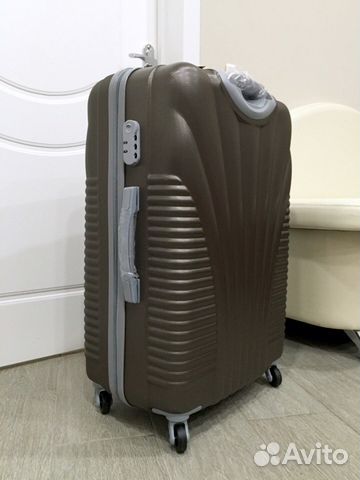 Чемодан на колесах Чемодан на колесах