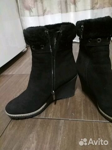 Ботинки фирмы 