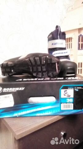 Продаю лыжные ботинки Nordway kidboot