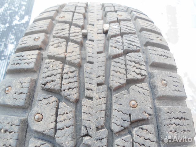 Зимний японский комплект на шипах Dunlop R15