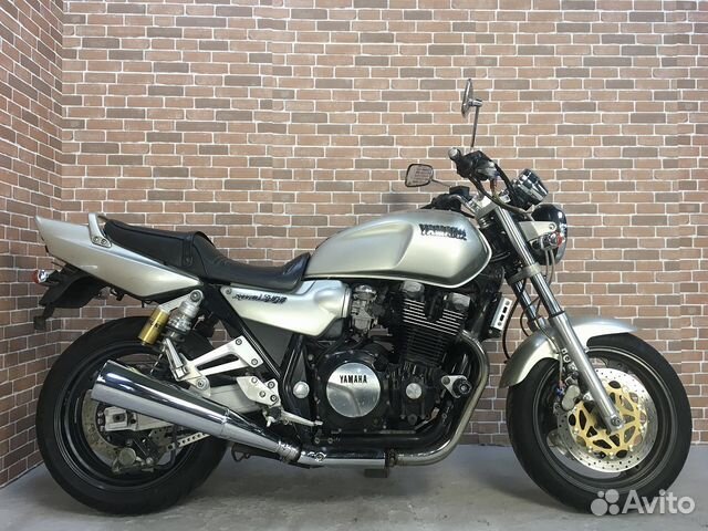 Yamaha XJR1200