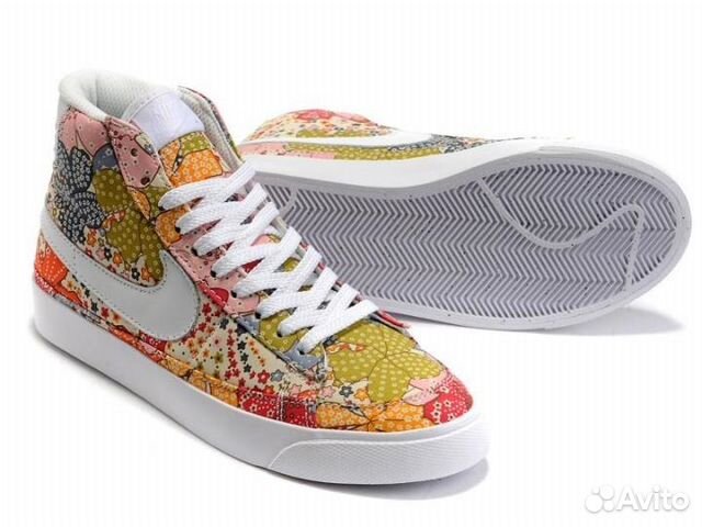 Женские кроссовки nike dunk Женские кроссовки nike dunk