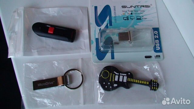 Флешки USB (16 Гб и 32 Гб, Новые)