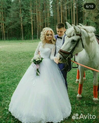 Свадебное платье