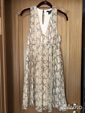 Платье H&M Платье H&M