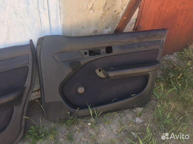 Обшивки дверей Audi 100 c4