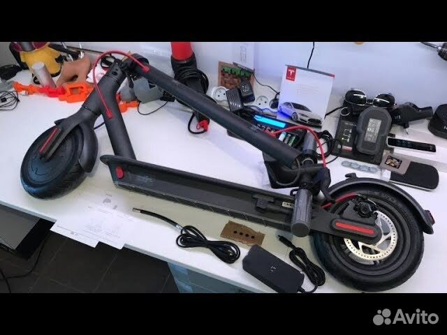 Ninebot запчасти для шеринговых самокатов. самокат разбор. Explorer wrangler самокат. сломанный электросамокат. крепление руля для самоката трехколесного scooter.