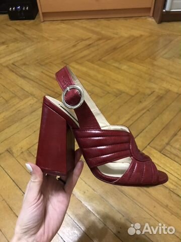 Босоножки Zara