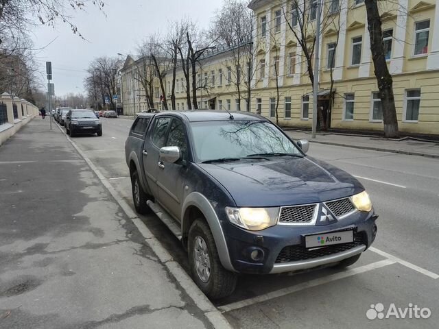 Mitsubishi L200 2.5 AT, 2012, 75 000 км