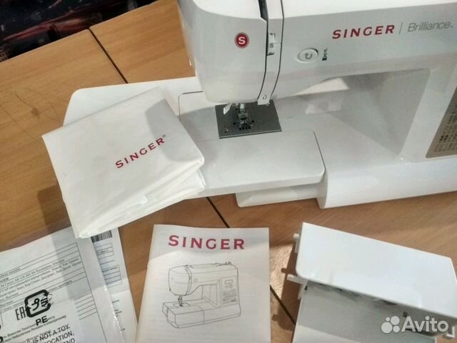 Швейная машина Singer brilliance 6180