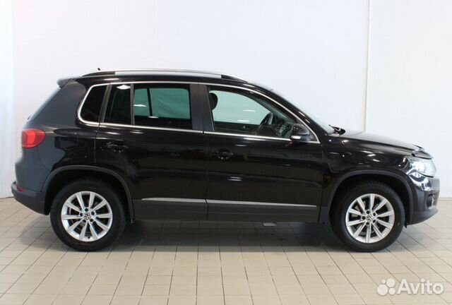 Volkswagen Tiguan 2.0 AT, 2011, 124 000 км