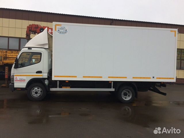 Mitsubishi Fuso Промтоварный фургон