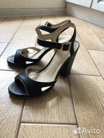 Босоножки mascotte