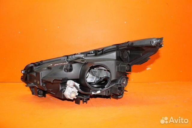 Фара правая Lexus Nx 1 2014-Нв Фара правая Lexus Nx 1 2014-Нв