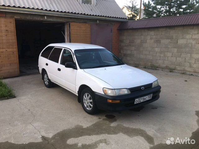 Toyota Corolla 1.5 AT, 1999, 337 000 км