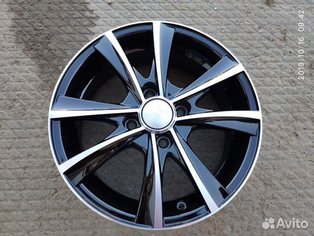 Комплект нового литья R14 4x100 скад Мальта Алмаз Комплект нового литья R14 4x100 скад Мальта Алмаз