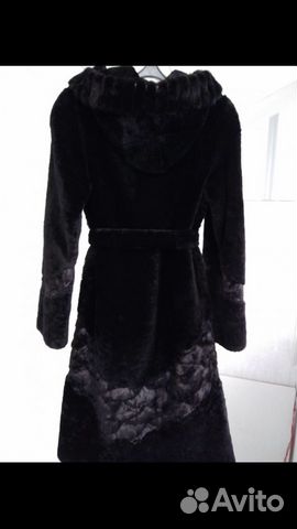 Шуба мутоновая с отделкой норки Шуба мутоновая с отделкой норки