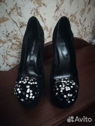 Женские вечерние туфли Женские вечерние туфли