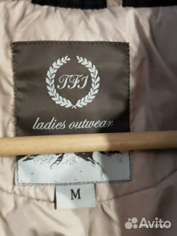 Пуховик р. 44-46 Пуховик р. 44-46