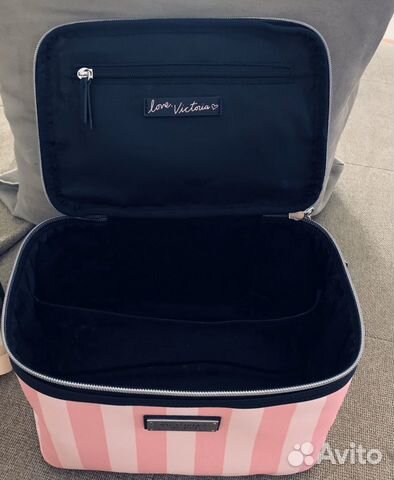 Косметичка Victoria’s Secret Косметичка Victoria’s Secret