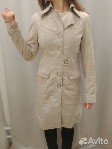 Серое/бежевое пальто на клёпках Серое/бежевое пальто на клёпках