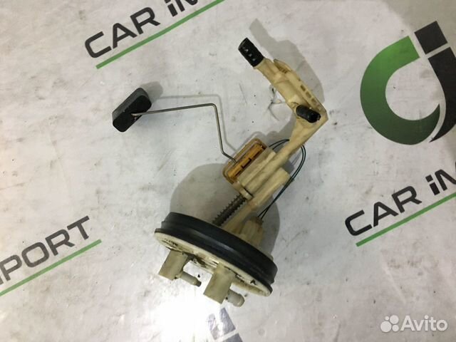 Мерседес w211 E400 Датчик уровня топлива в баке