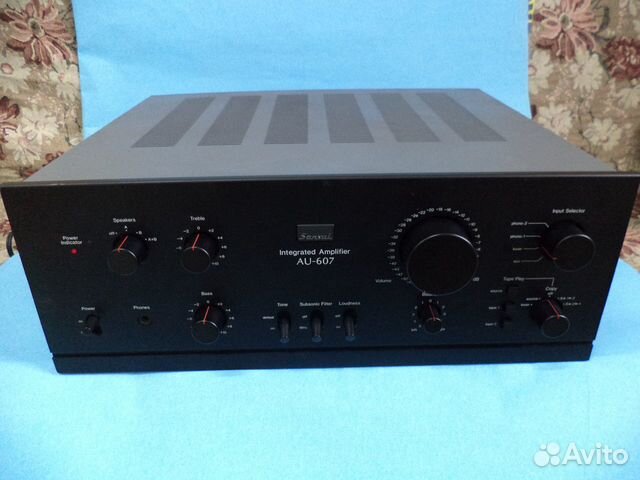 Sansui AU-607 усилитель