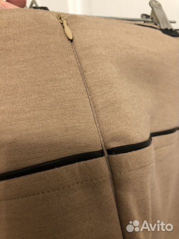 Юбка песочного цвета Юбка песочного цвета