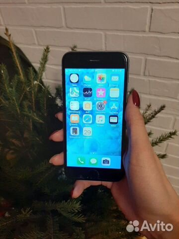 Телефон iPhone 6s Телефон iPhone 6s