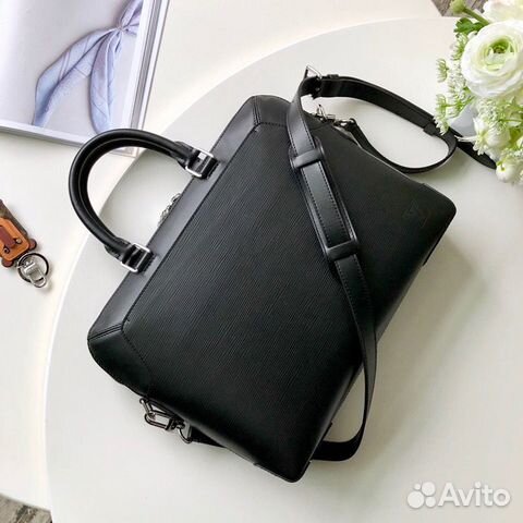 Портфель Louis Vuitton Oliver