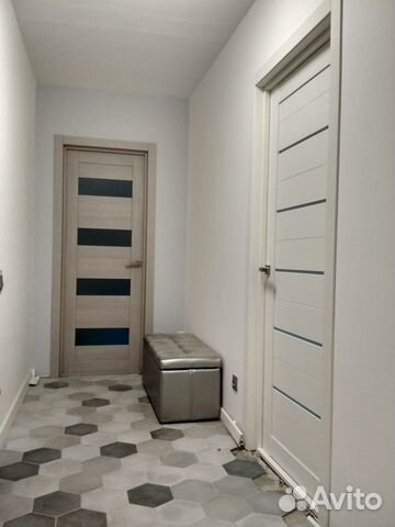 Установка межкомнатных дверей