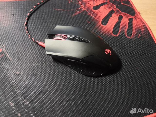 Игровая мышь Игровая мышь