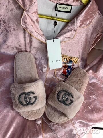 Новые меховые домашние тапочки Gucci Гуччи Новые меховые домашние тапочки Gucci Гуччи