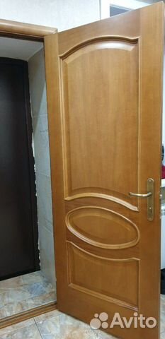 Межкомнатная дверь из массива