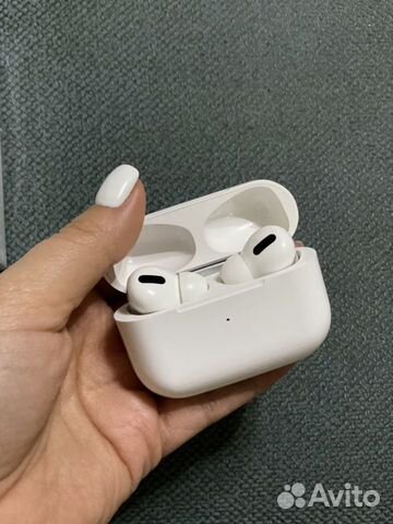 Беспроводные наушники AirPods Pro
