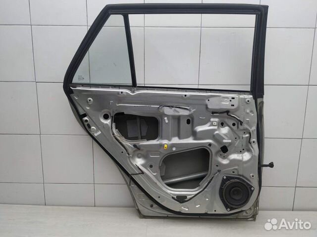 Дверь задняя левая 6700405130 Toyota Avensis T250