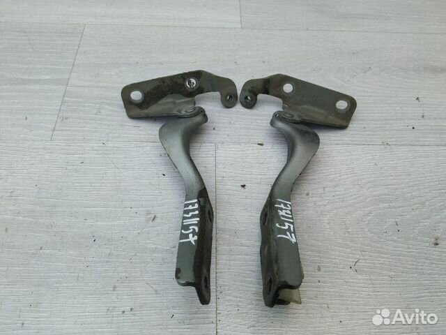 Петли капота 57260XA01A9P Subaru Tribeca B9 Петли капота 57260XA01A9P Subaru Tribeca B9