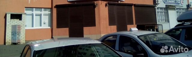Под торговую и производственную деятельность Под торговую и производственную деятельность