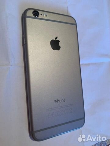 Телефон iPhone 6