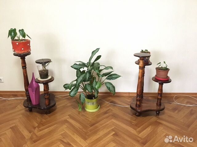 Подставка для цветов Подставка для цветов