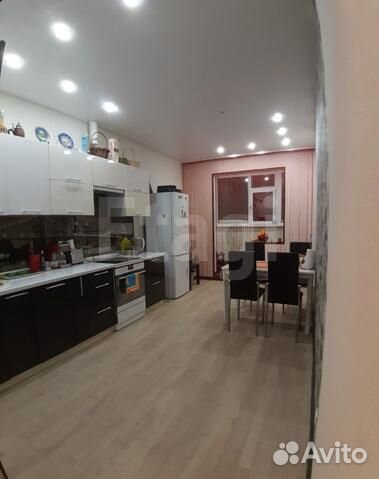 2-к квартира, 68 м², 14/17 эт.