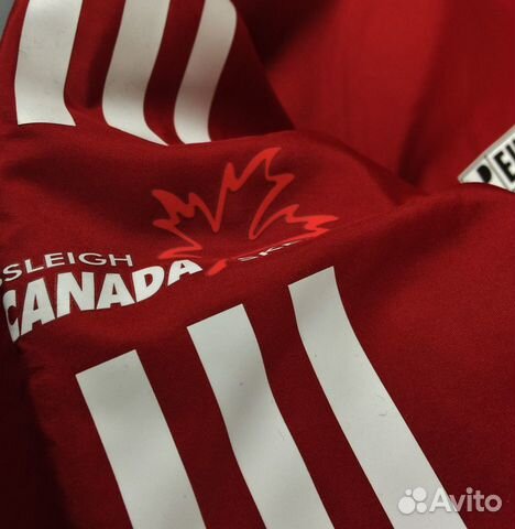 Спортивная куртка adidas Сборной команды Канада