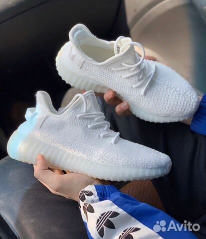 Кроссовки Adidas Кроссовки Adidas