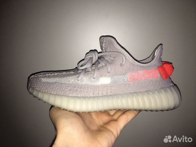 Кроссовки Adidas Yeezy boost 350 v2 “Tail Light” Кроссовки Adidas Yeezy boost 350 v2 “Tail Light”