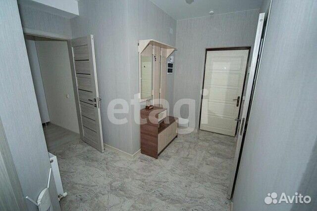 1-к квартира, 40 м², 5/5 эт. 1-к квартира, 40 м², 5/5 эт.