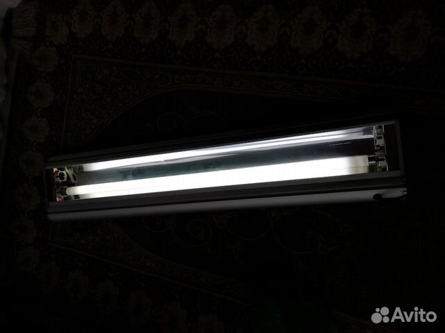 Лампа для аквариума и растений Лампа для аквариума и растений