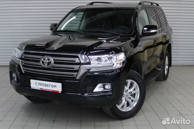 Toyota Land Cruiser 4.6 AT, 2017, 138 011 км Toyota Land Cruiser 4.6 AT, 2017, 138 011 км