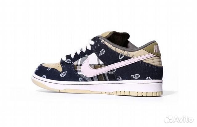 caixa dunk travis scott
